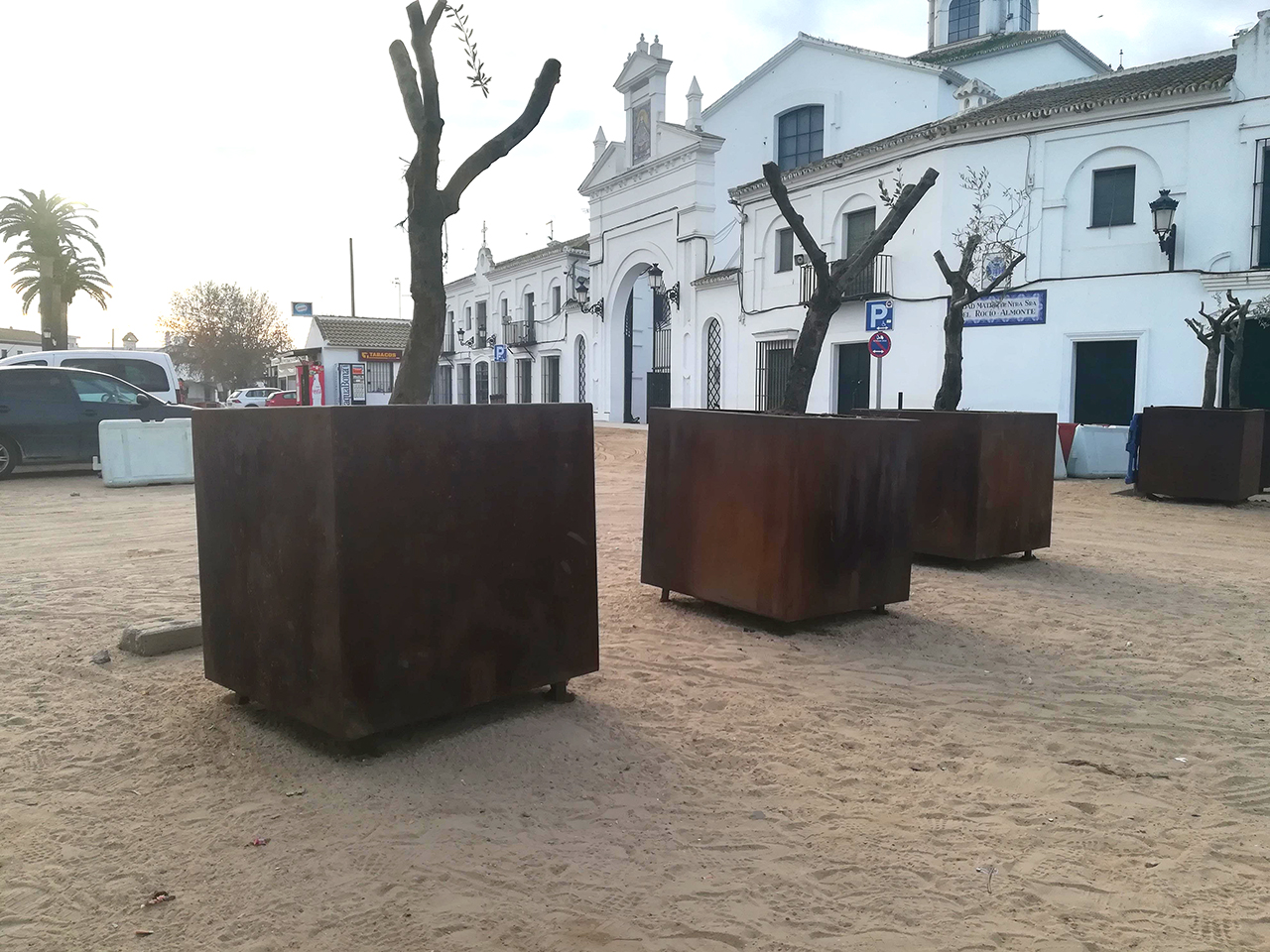 Mobiliario urbano Corten Huelva