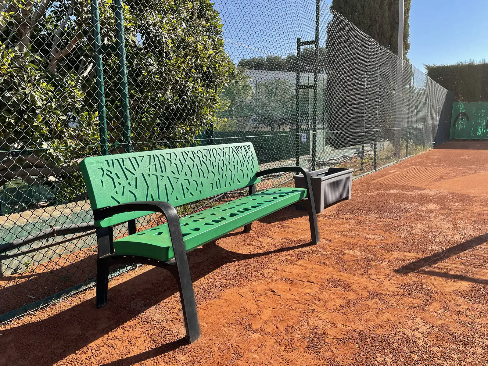 Polyethylene benches in the Chamartin Tennis Club