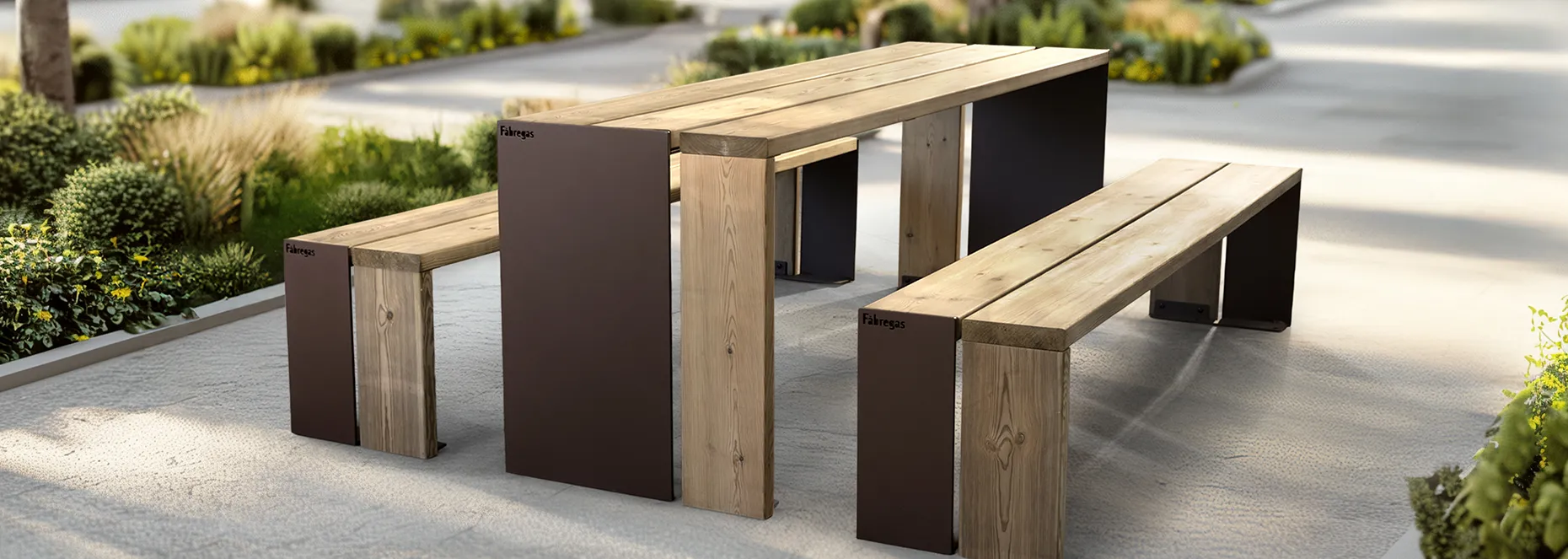 Nuevas mesas de picnic Tauló