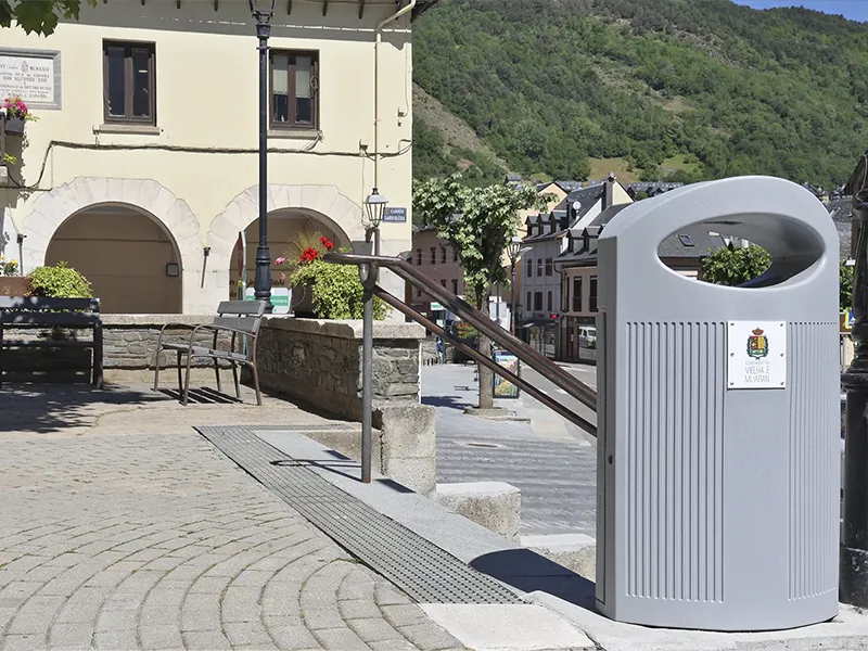 Renovación integral del mobiliario urbano Valle d’Aran – Vielha