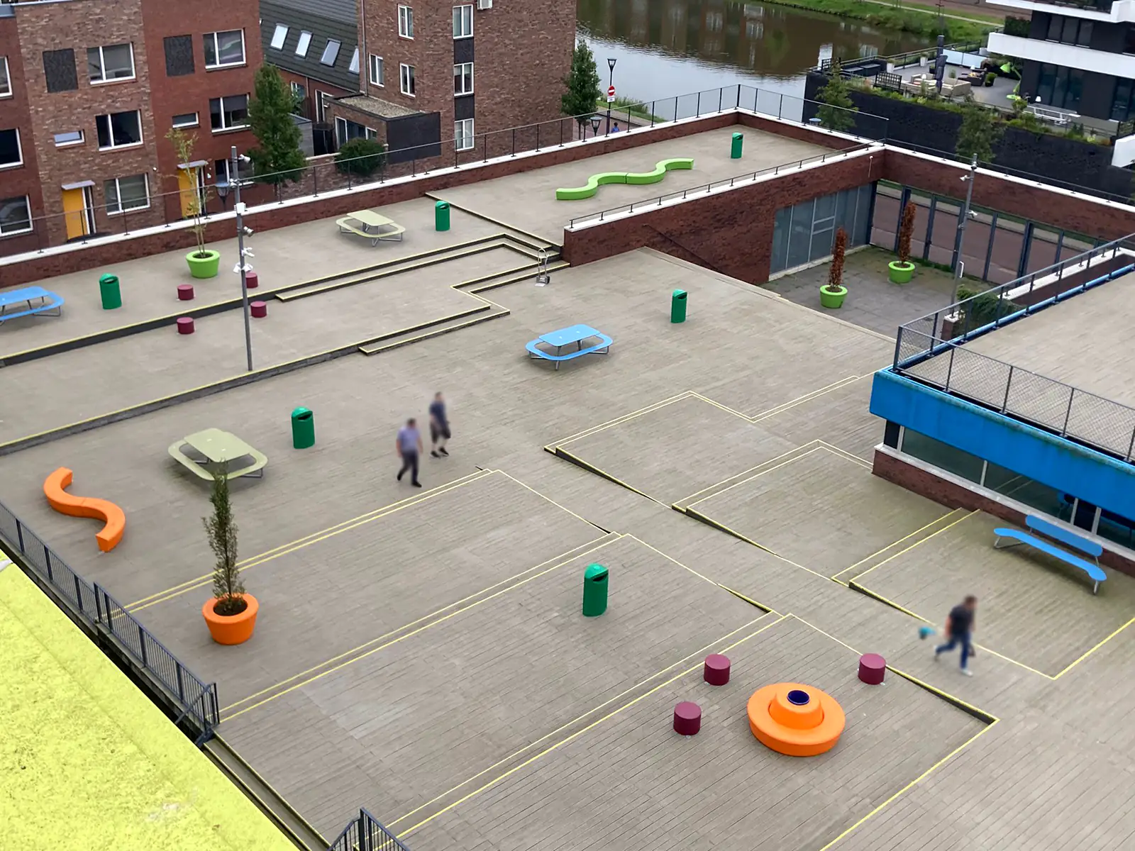 Papereres per a pati d'escola a Holanda
