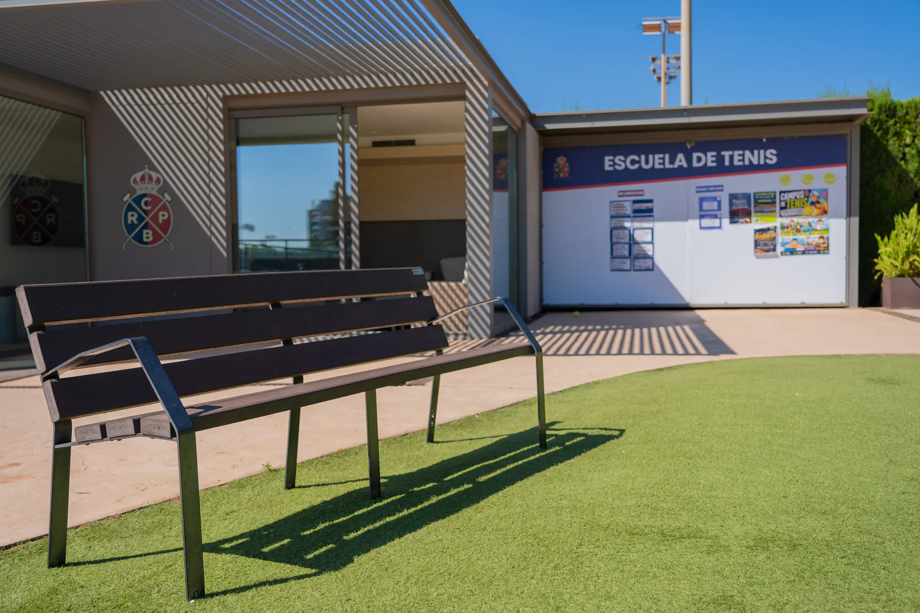Mobiliario urbano para pistas de tenis Mobiliario urbano para pistas de tenis