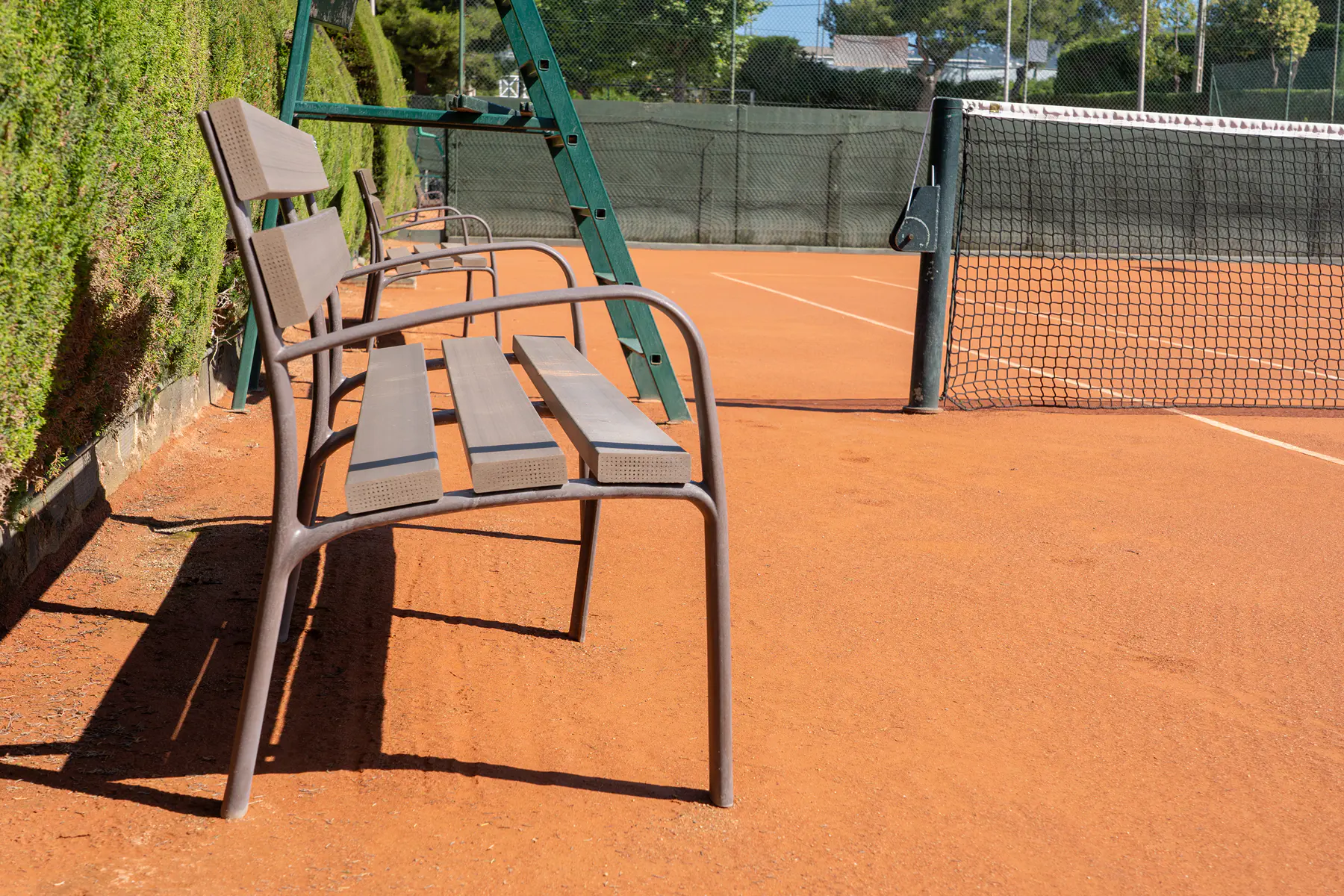 Mobiliario urbano para pistas de tenis Mobiliario urbano para pistas de tenis