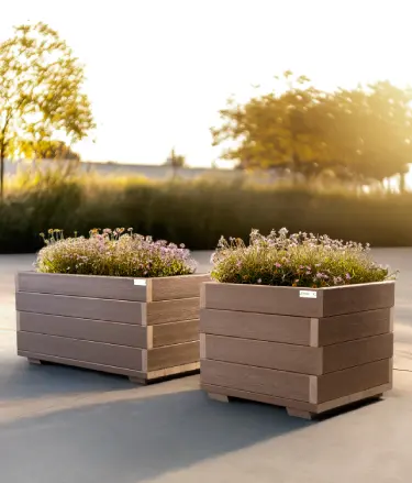 Nuevas jardineras Flora