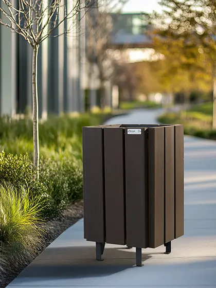 Nuevas papeleras CANADA con materiales reciclados