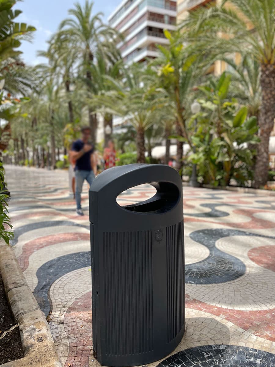 Polyethylene bins in Alicante - 2021